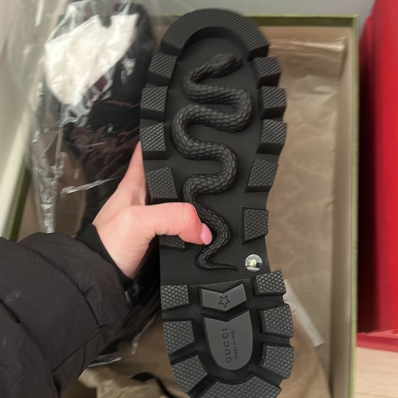 Gucci booties boot 40 NWB black Chelsea - Picture 6 of 9